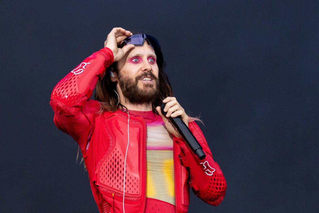 Jared Leto Shares Why He Might Skip The 2024 Met Gala   Sub Buzz 1685 1700096378 2 