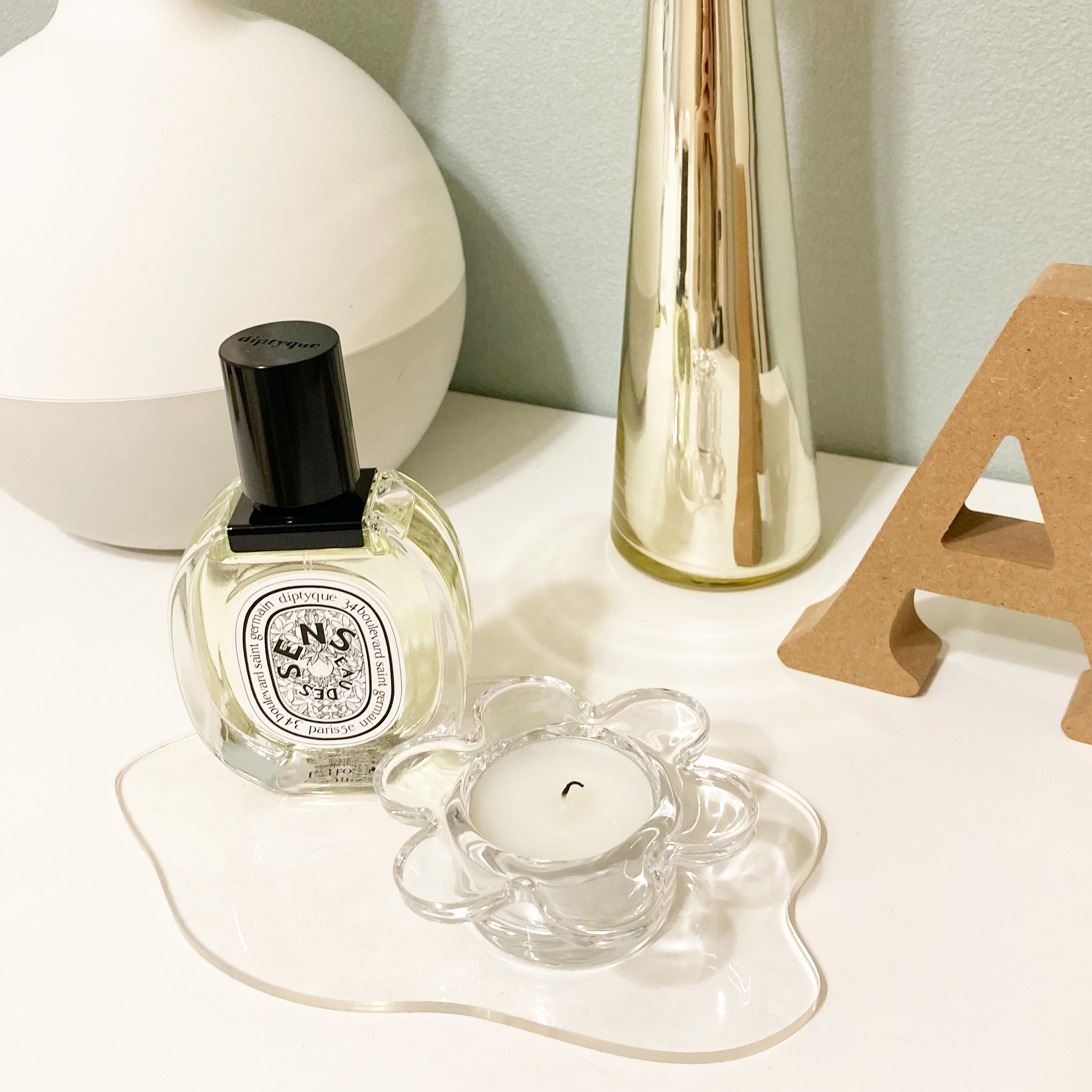 CanDo(キャンドゥ)の高見えインテリア「キャンドルホルダー ラウンドペタル花」