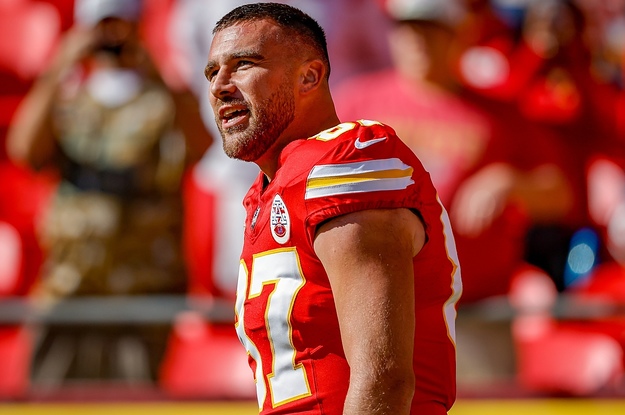 Travis Kelce's Old Tweets Are Going Viral | Complex