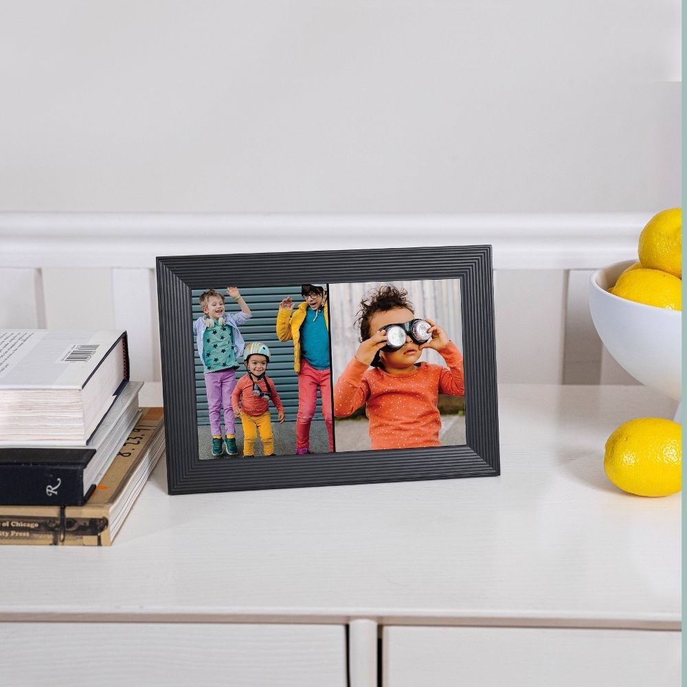 the digital picture frame