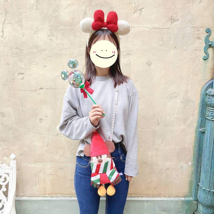 ディズニーランドとシーのクリスマス限定お土産「カチューシャ」