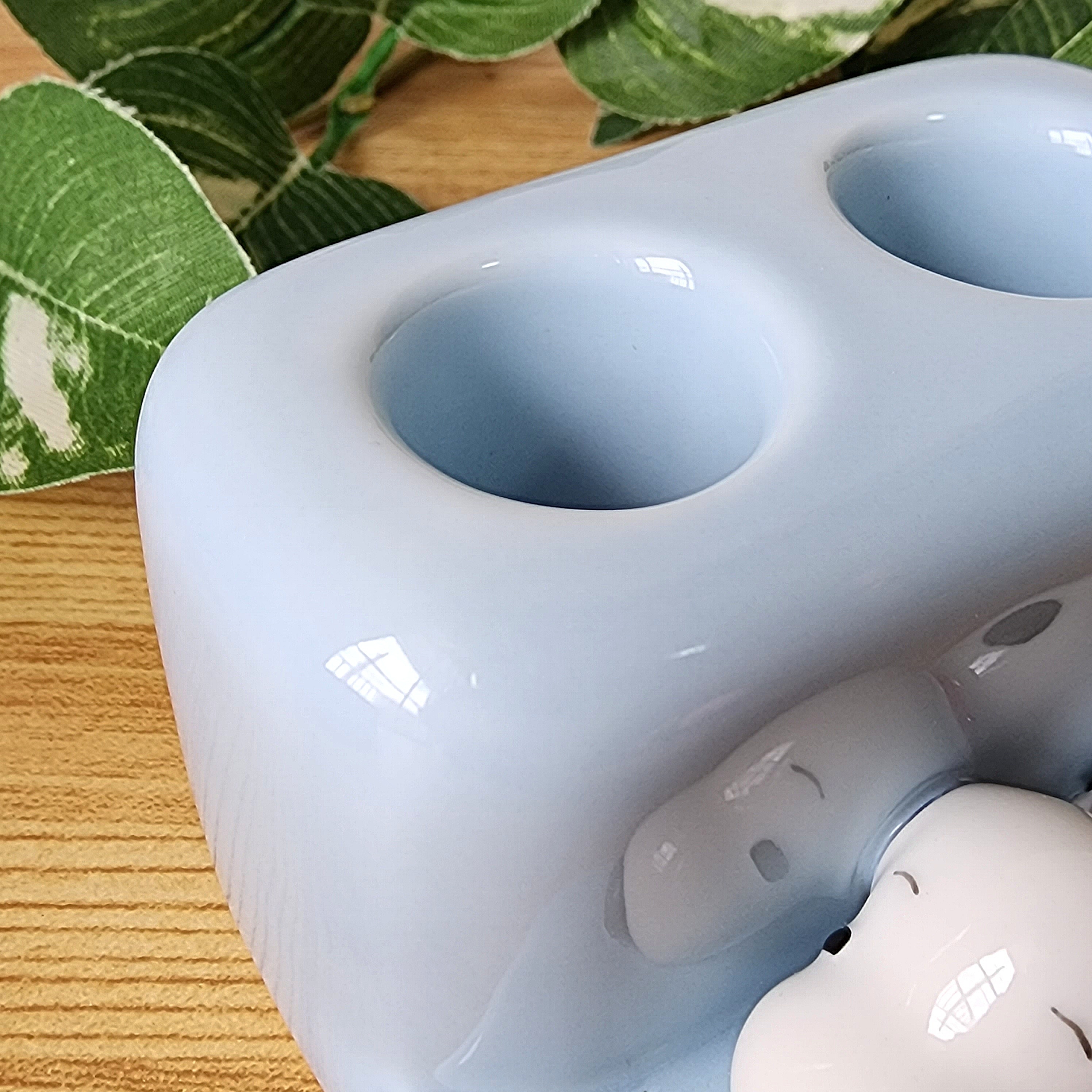 ニトリのおすすめ便利グッズ「【デコホーム商品】フィギュア歯ブラシスタンド M（BL スヌーピー）」