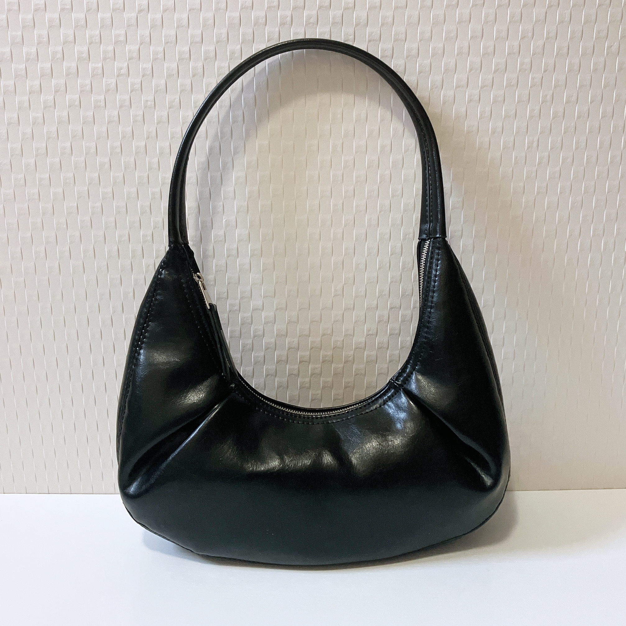 Zara oval messenger bag hot sale