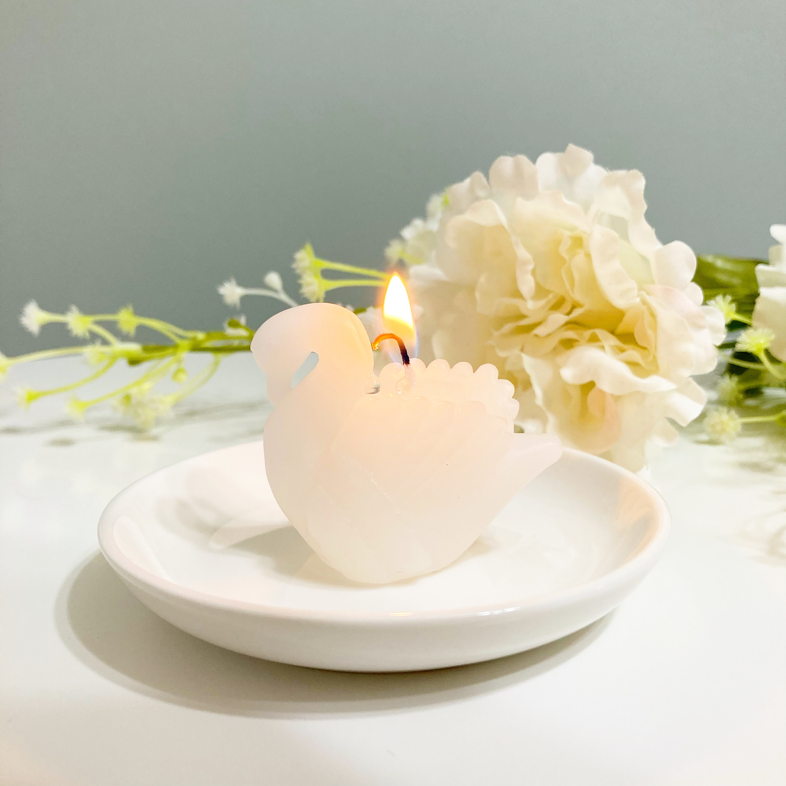 CanDo（キャンドゥ）の高見えインテリア「キャンドル スワン」