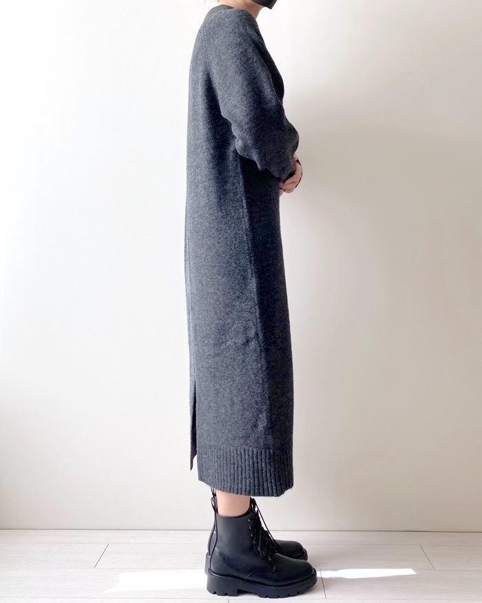 GU（ジーユー）のおすすめのアイテム「パフィータッチロングニットワンピース（長袖）」