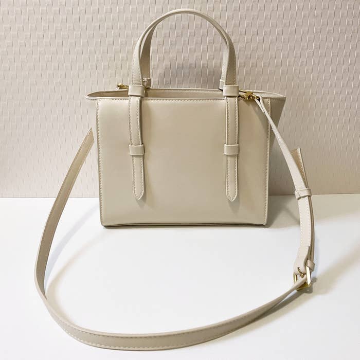 ZARA（ザラ）のおすすめバッグ「MINI CITY BAG」