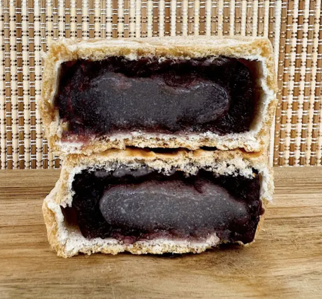 シャトレーゼのおすすめスイーツ「菓心源助 餅入り最中」