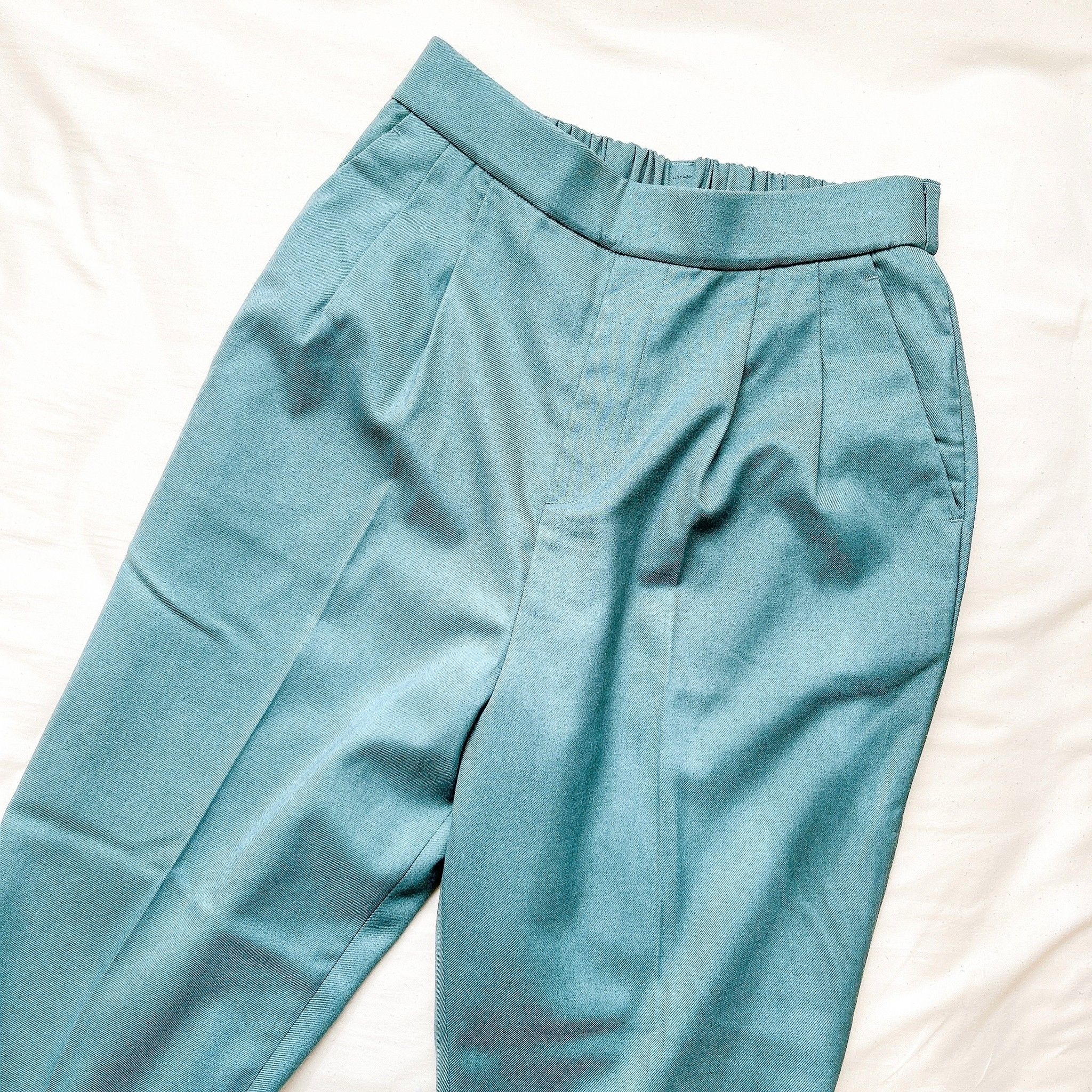 GLOBAL WORK(グローバルワーク)のオススメのボトムス「ウツクシルエットテーパードパンツ/704417」