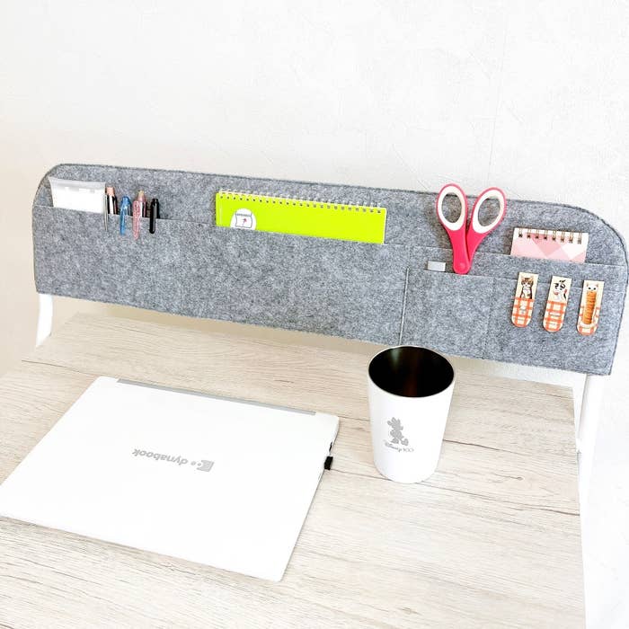 NITORI(ニトリ)のオススメのデスク「ポケット付き折りたたみデスク(70 ホワイトウォッシュ FT1)」