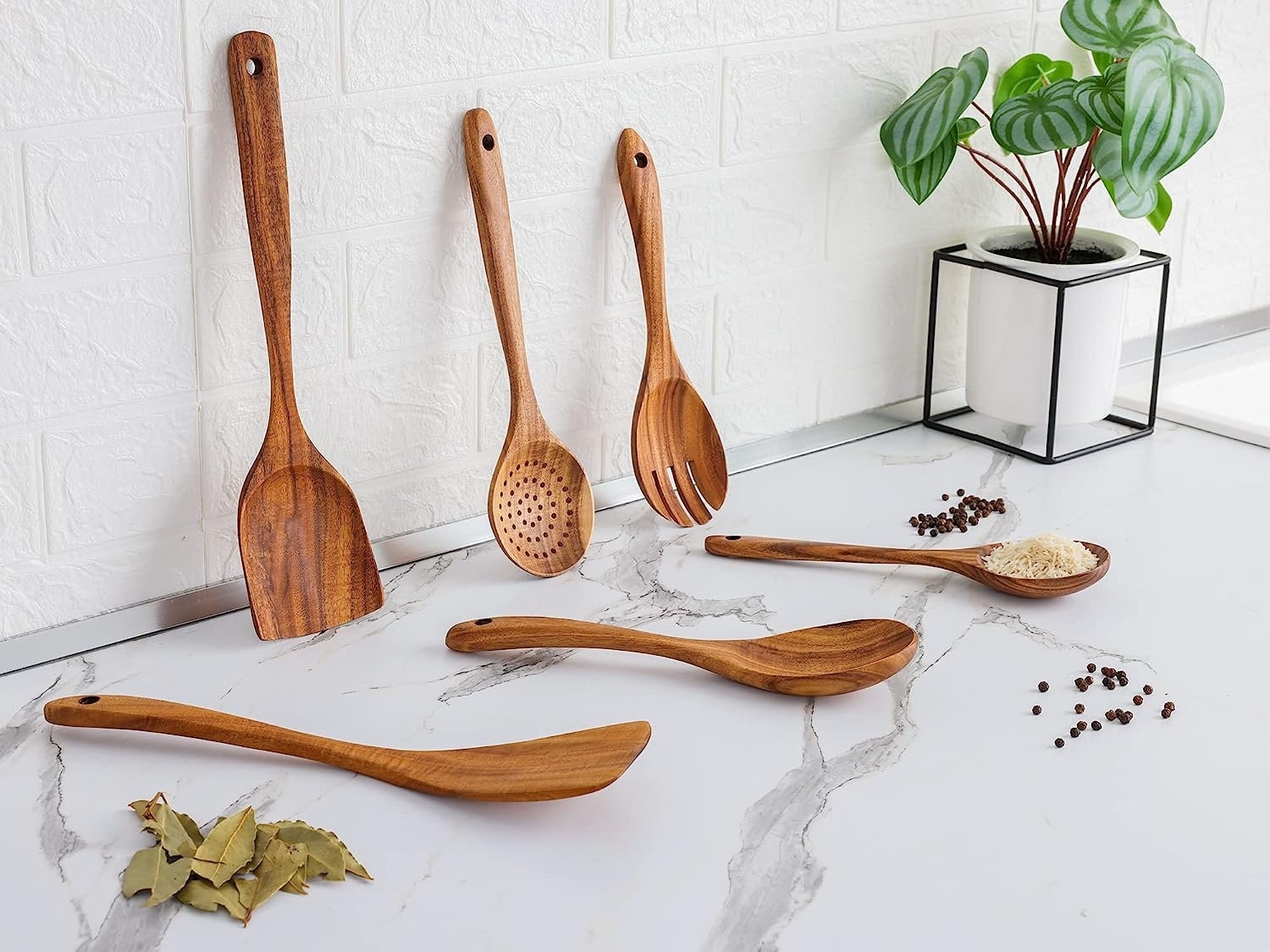  Gifts for Mom, Christmas Mom Gifts from Daughter Ceramic  Utensil Holder with Wooden Spoons Set, Mom Gifts from Daughters Son, Cooking  Tools Kitchen Utensils Set with Wooden Spatulas for 6 