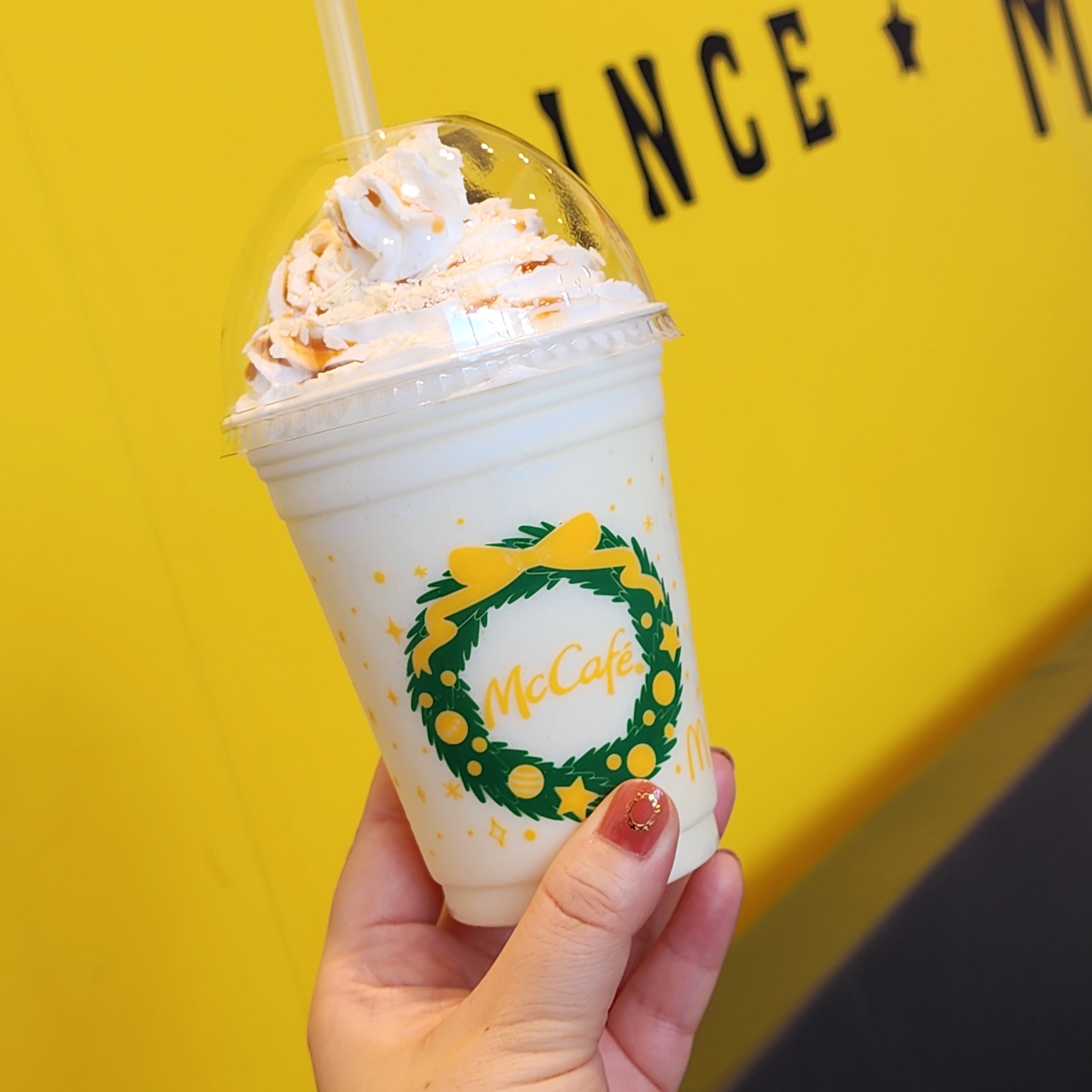 McDonald's(マクドナルド)のおすすめドリンク「ホワイトスノーチョコフラッペ」