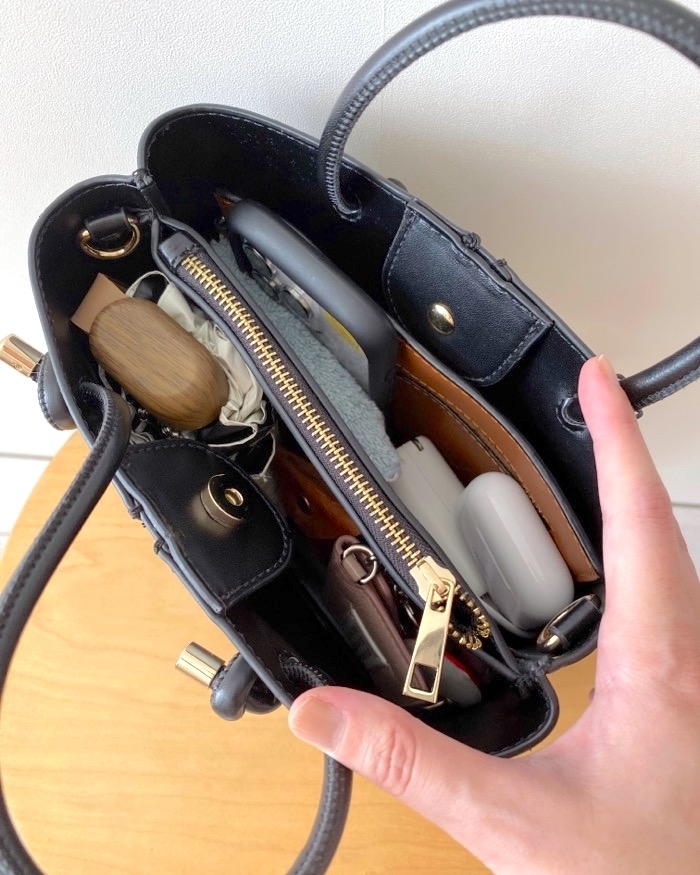 ZARAのオススメのバッグ「ミニシティバッグ」