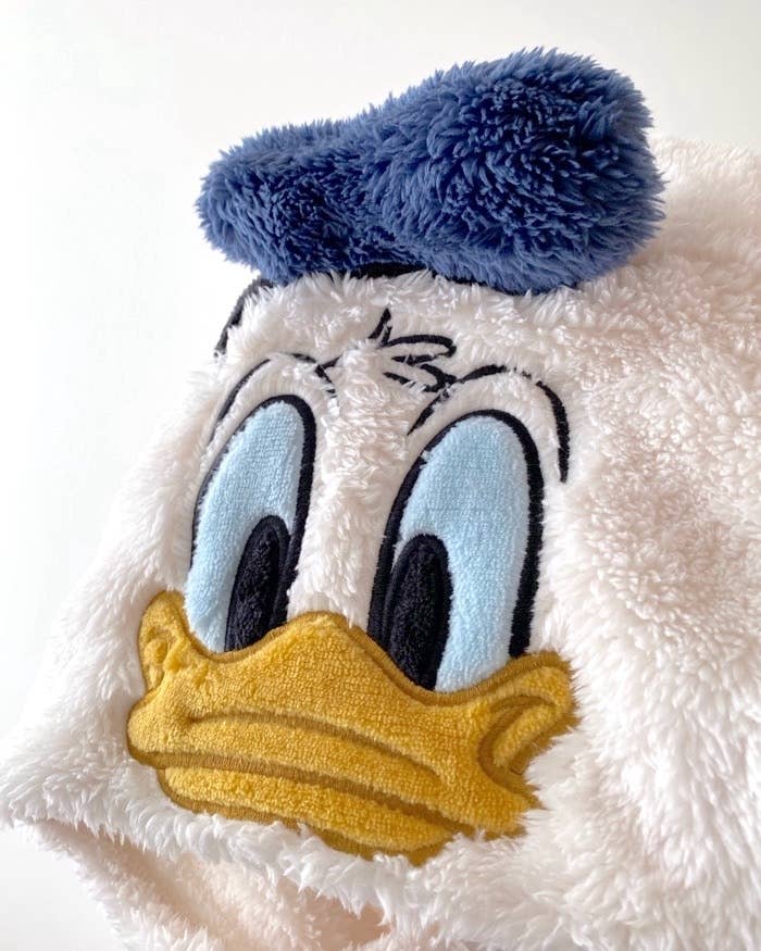 GUのオススメのルームウェア「マシュマロフィールフーディセット(長袖) Disney 1」