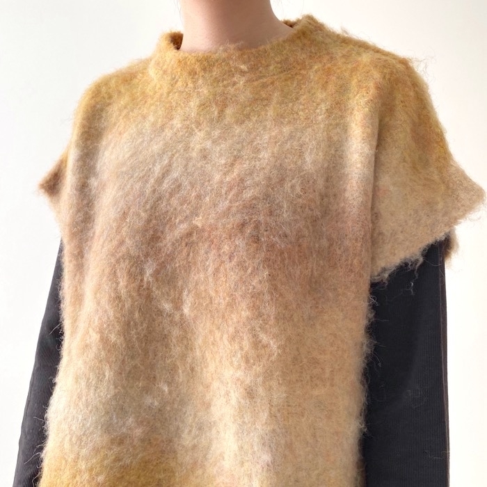 ZARAのオススメのトップス「オンブレ ニットベスト」