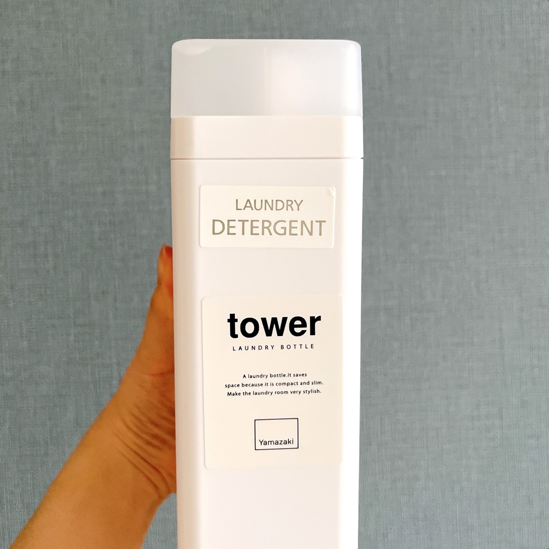 ロフトのオススメのグッズ「詰め替えランドリーボトル ホワイト tower（タワー）」