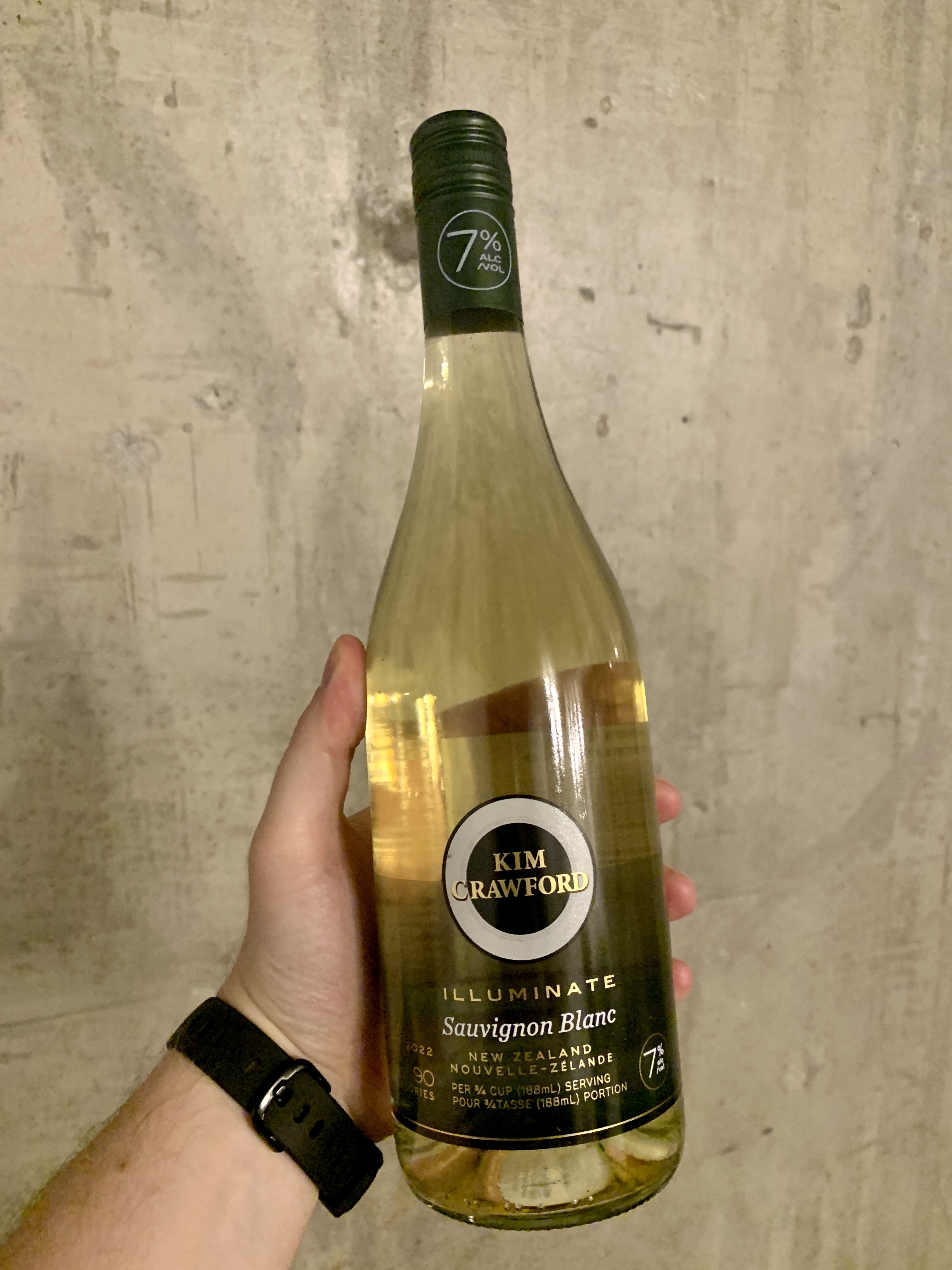 bottle of kim crawford illuminate sauvignon blanc