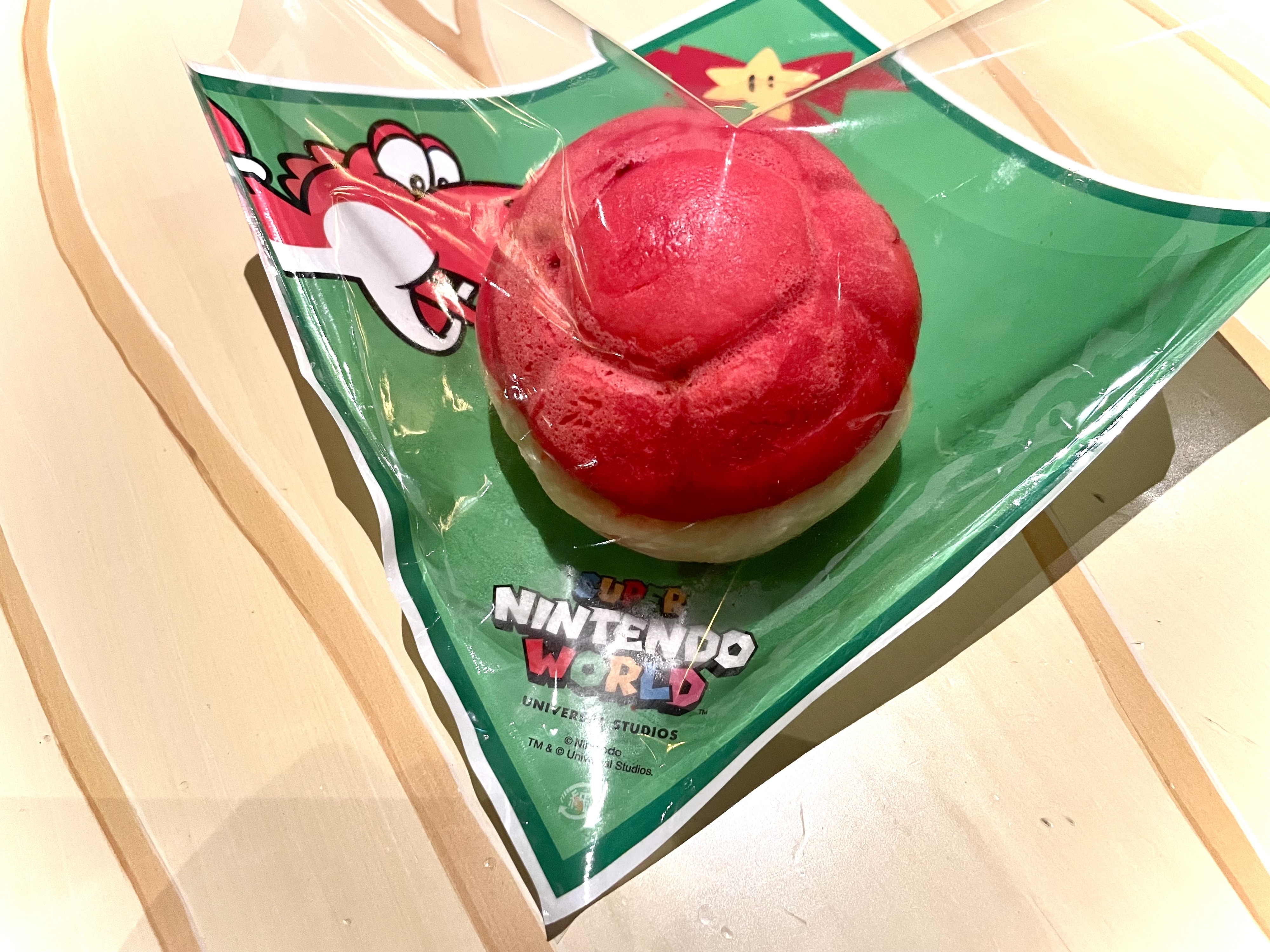 アカこうらのカルツォーネ ~ナポリタン&チーズ~/ヨッシー・スナック・アイランド