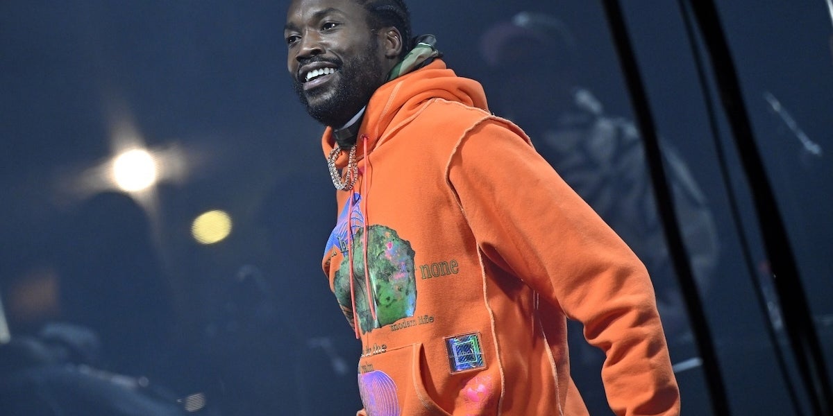 Meek Mill Claims He Makes $1 Million Per Song: '$62,500 Every Bar I Speak' - Vimarsana News