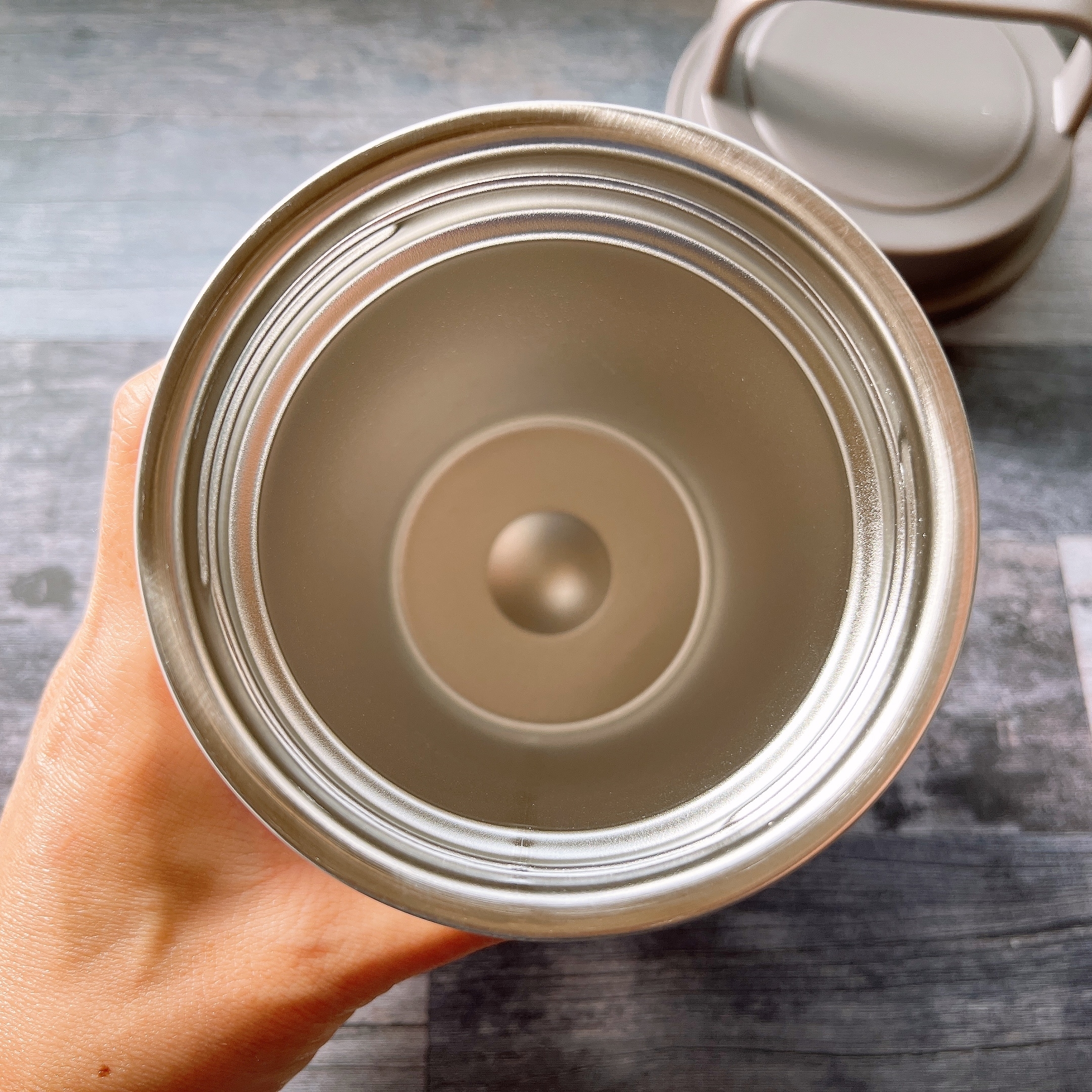 東京ディズニーリゾートのおすすめグッズ「タンブラー蓋付 ミッキー」