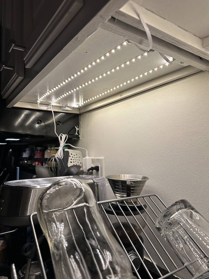 undercabinet lights in kitchen via sticky strips