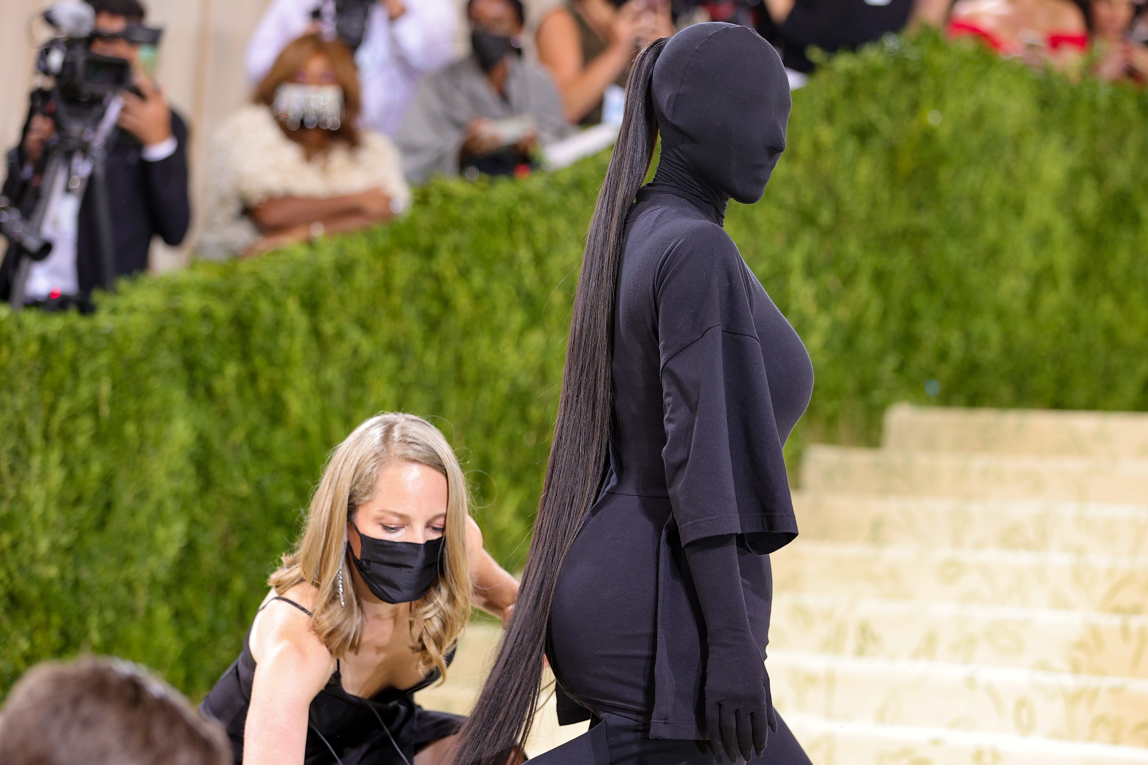 Kim Kardashian West's faceless Met Gala look was anything but incognito