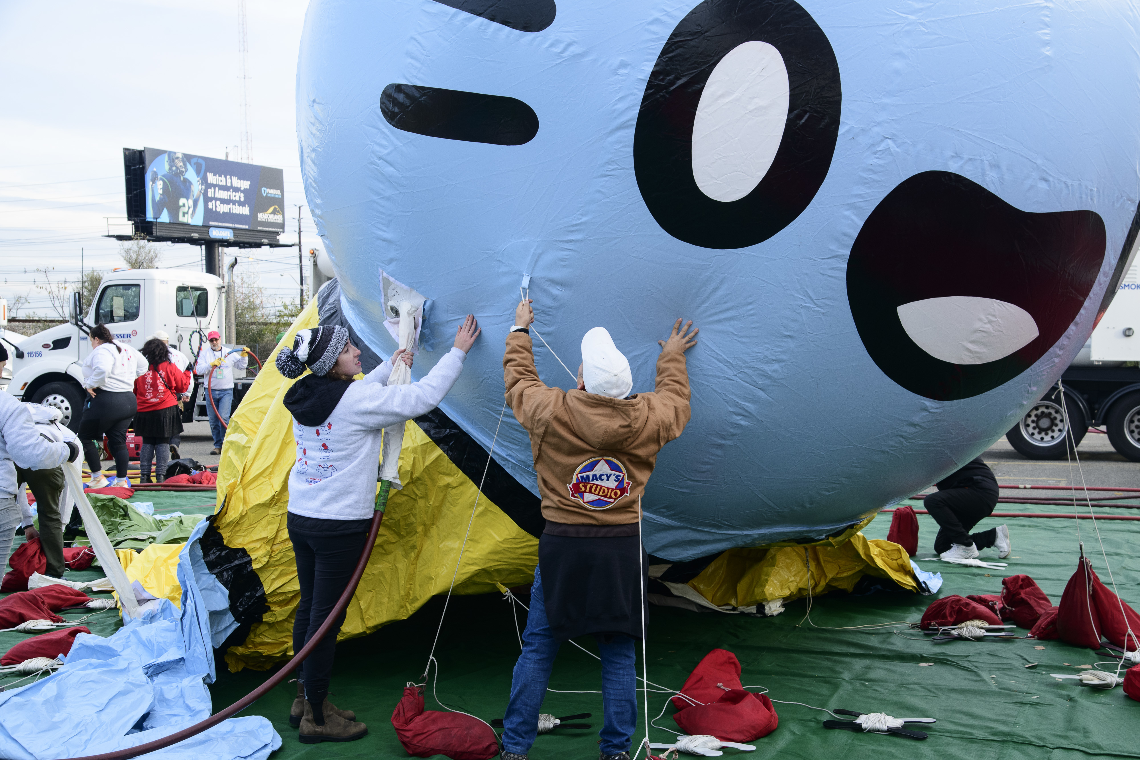 The Blue Cat balloon being inflated