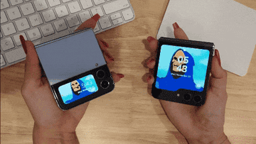 author clicks through different GIF wallpapers on the Flip 4 and Flip cover screens
