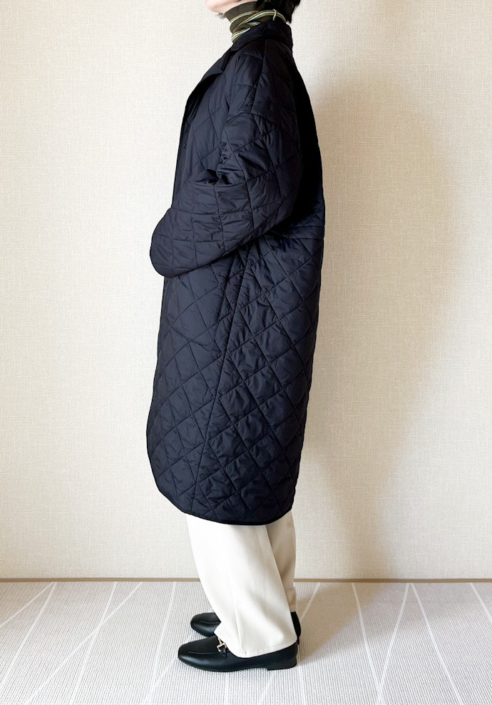 ユニクロのオススメのアウター「パフテックオーバーサイズコート」