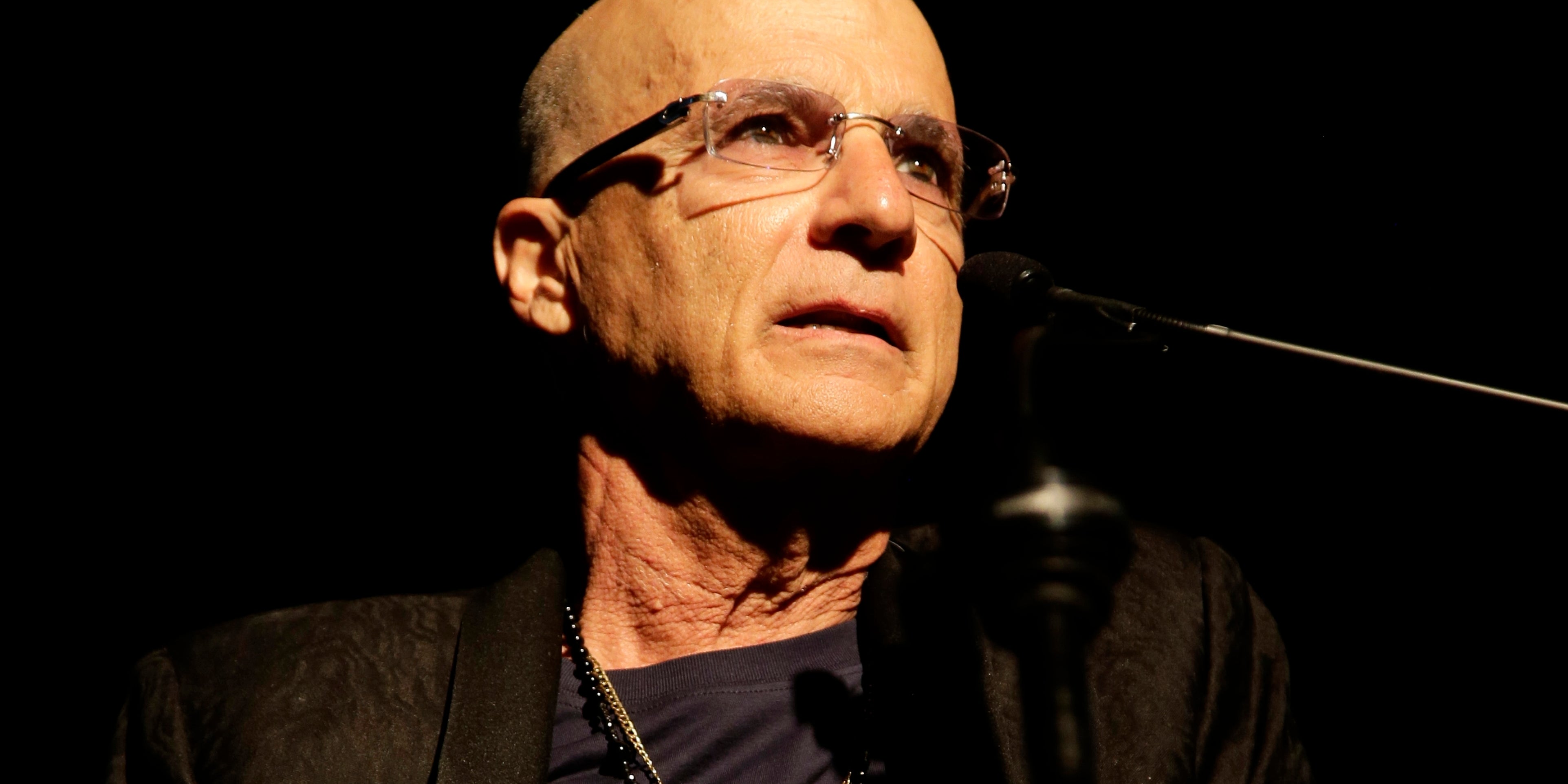 Interscope Co-Founder Jimmy Iovine Sued Over Alleged Sexual Abuse - Vimarsana News