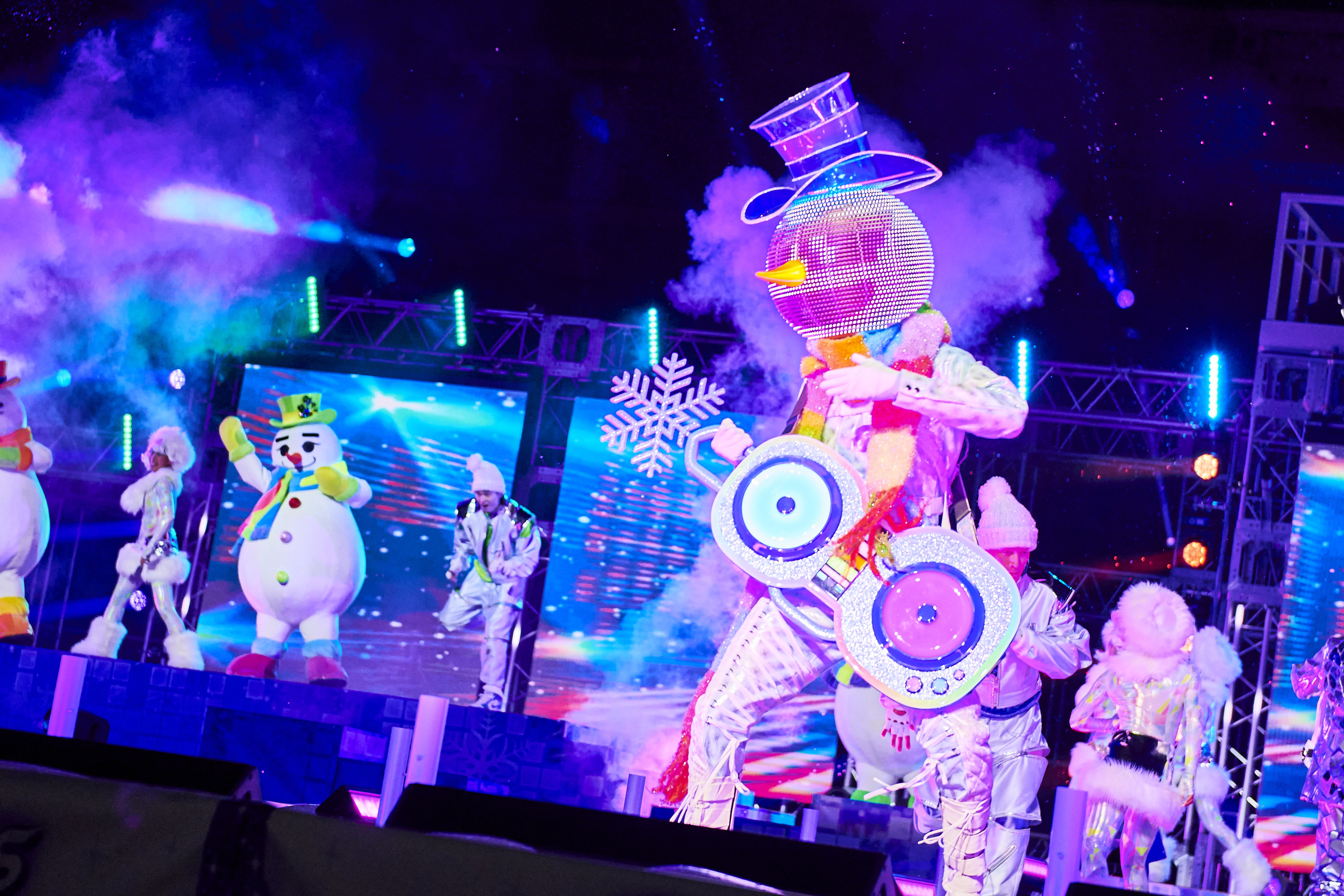 フロスティーズ・エレクトリック・スノー・パーティ