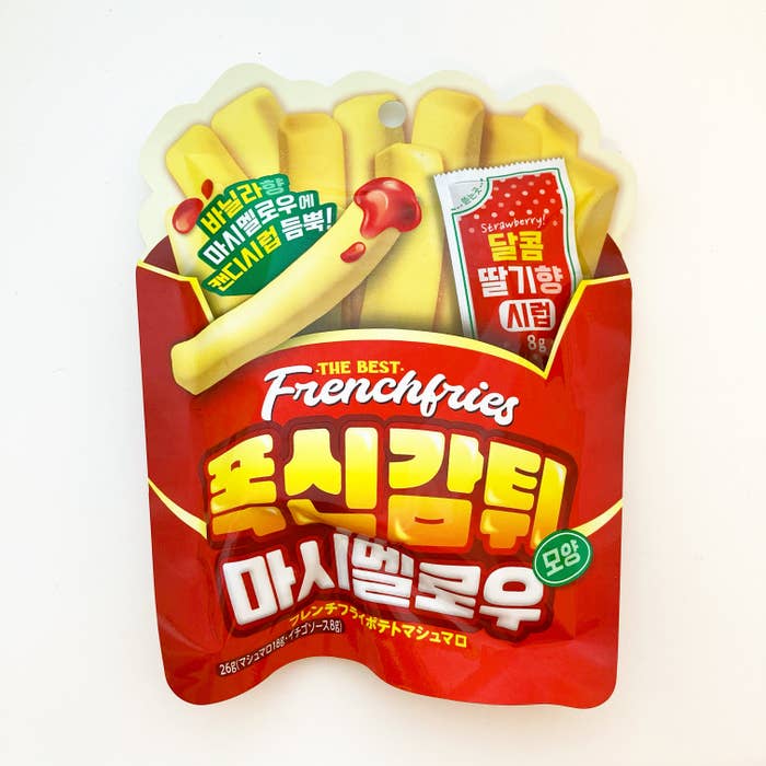 LAWSON(ローソン)のおもしろ韓国お菓子「フレンチフライポテトマシュマロ26g」