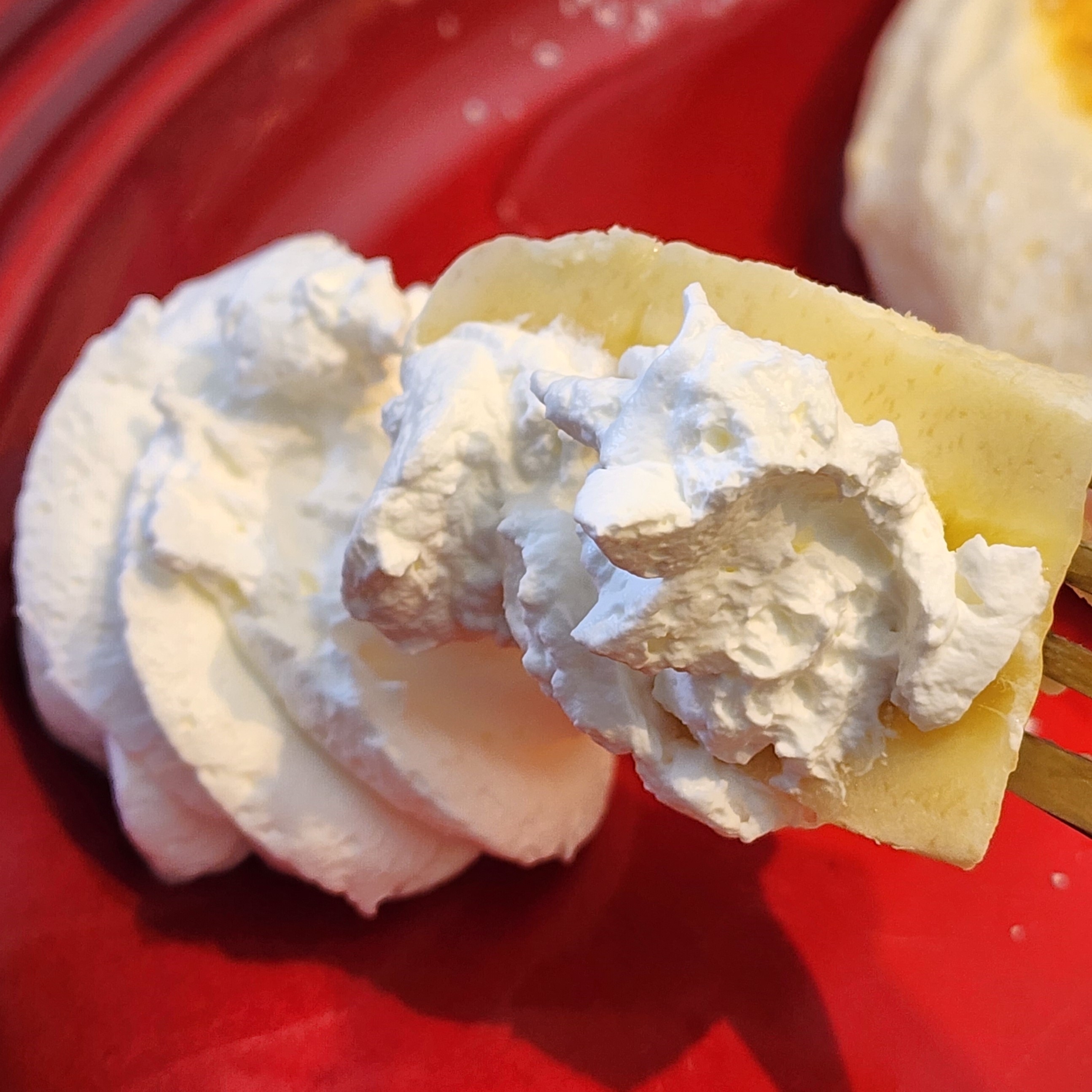 むさしの森珈琲のおすすめモーニング「バナナパンケーキ（蜂蜜入メイプルシロップ添え）」