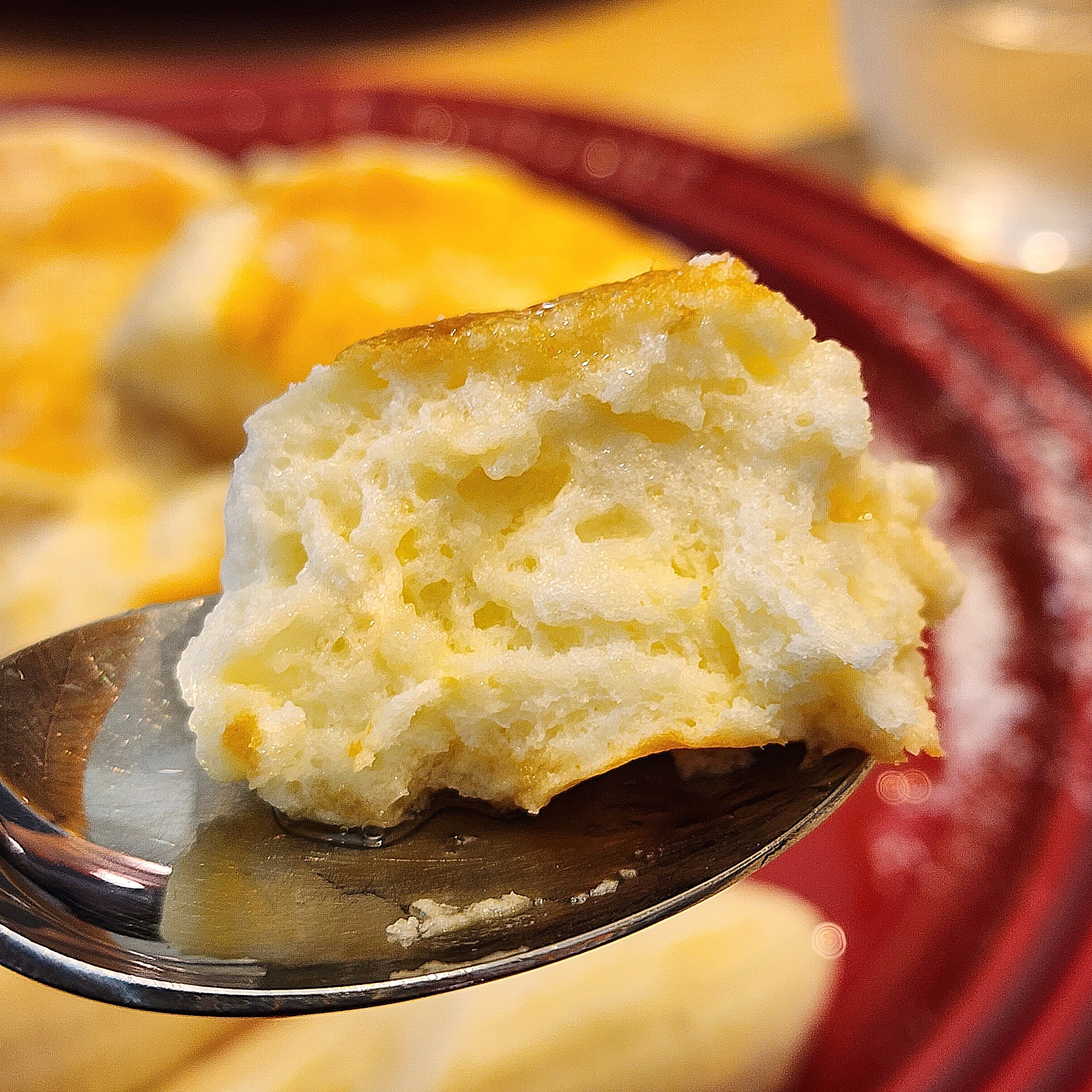 むさしの森珈琲のおすすめモーニング「バナナパンケーキ（蜂蜜入メイプルシロップ添え）」