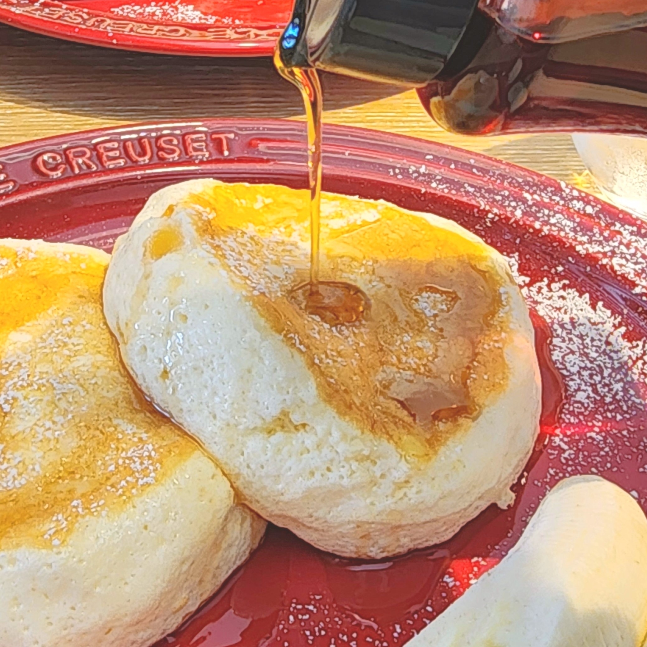 むさしの森珈琲のおすすめモーニング「バナナパンケーキ（蜂蜜入メイプルシロップ添え）」