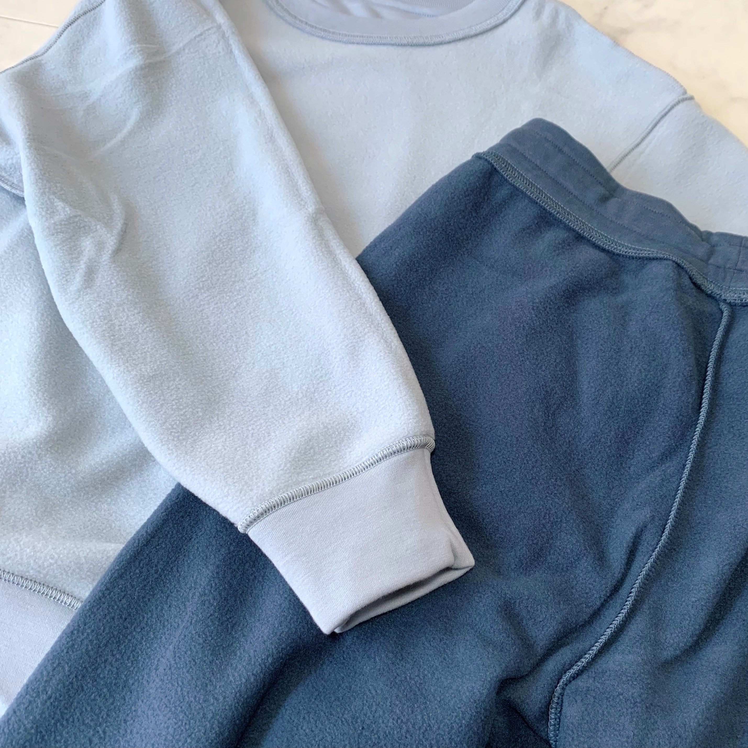 UNIQLO(ユニクロ)のおすすめアイテム「くまのプーさんコレクション ウルトラストレッチウォームセット(長袖)」