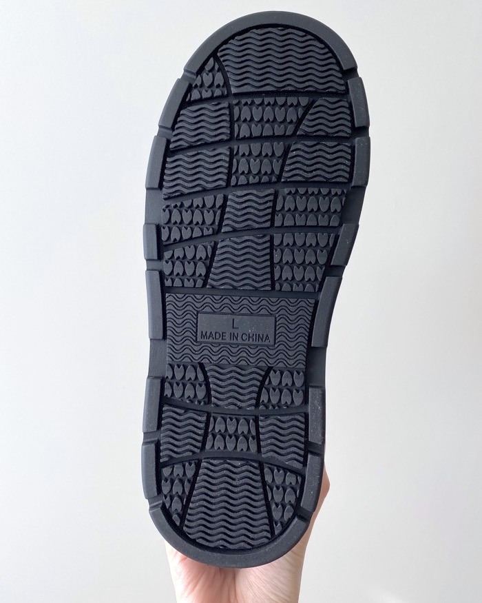 GU（ジーユー）のおすすめアイテム「ヒートパデッドブーツ＋E」