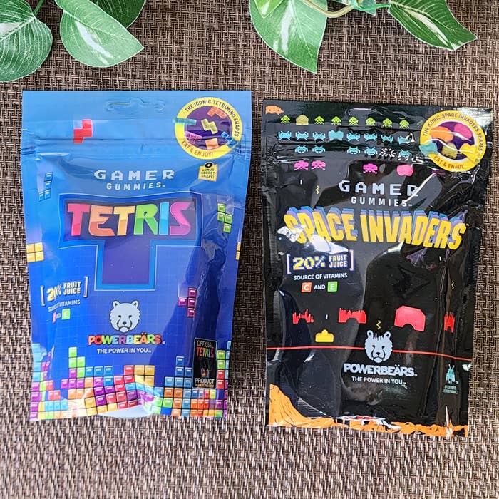 PLAZA（プラザ）のおすすめお菓子「POWER BEARS パワーベアーズ グミ（テトリス・インベーダーゲーム）」