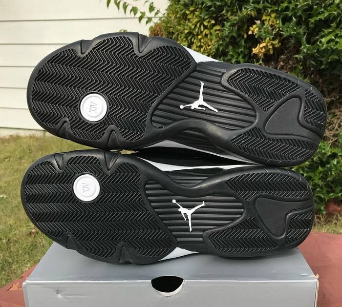 Air Jordan 14 XIV Black White Release Date 487471-016 Sole