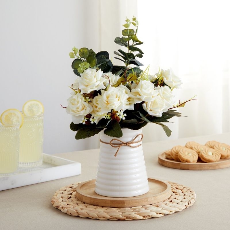 bouquet of artificial white flowers