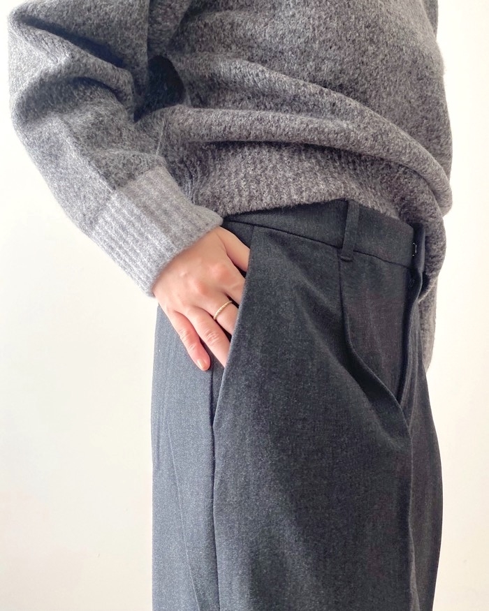 ユニクロのオススメのパンツ「ヒートテックタックテーパードパンツ(丈標準68~70cm)」