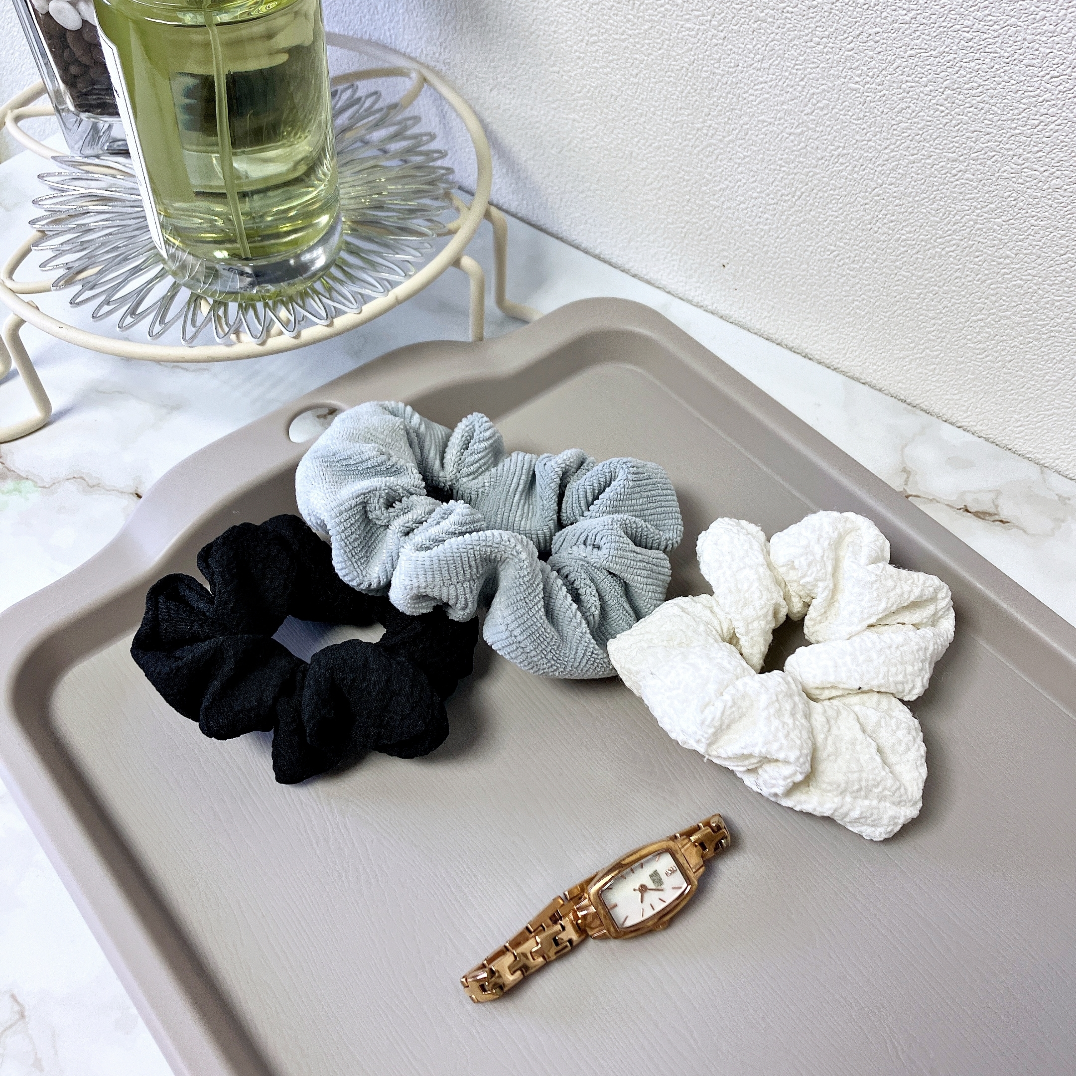 Seria(セリア)のおすすめキッチン雑貨「電子レンジで使えるトレー」