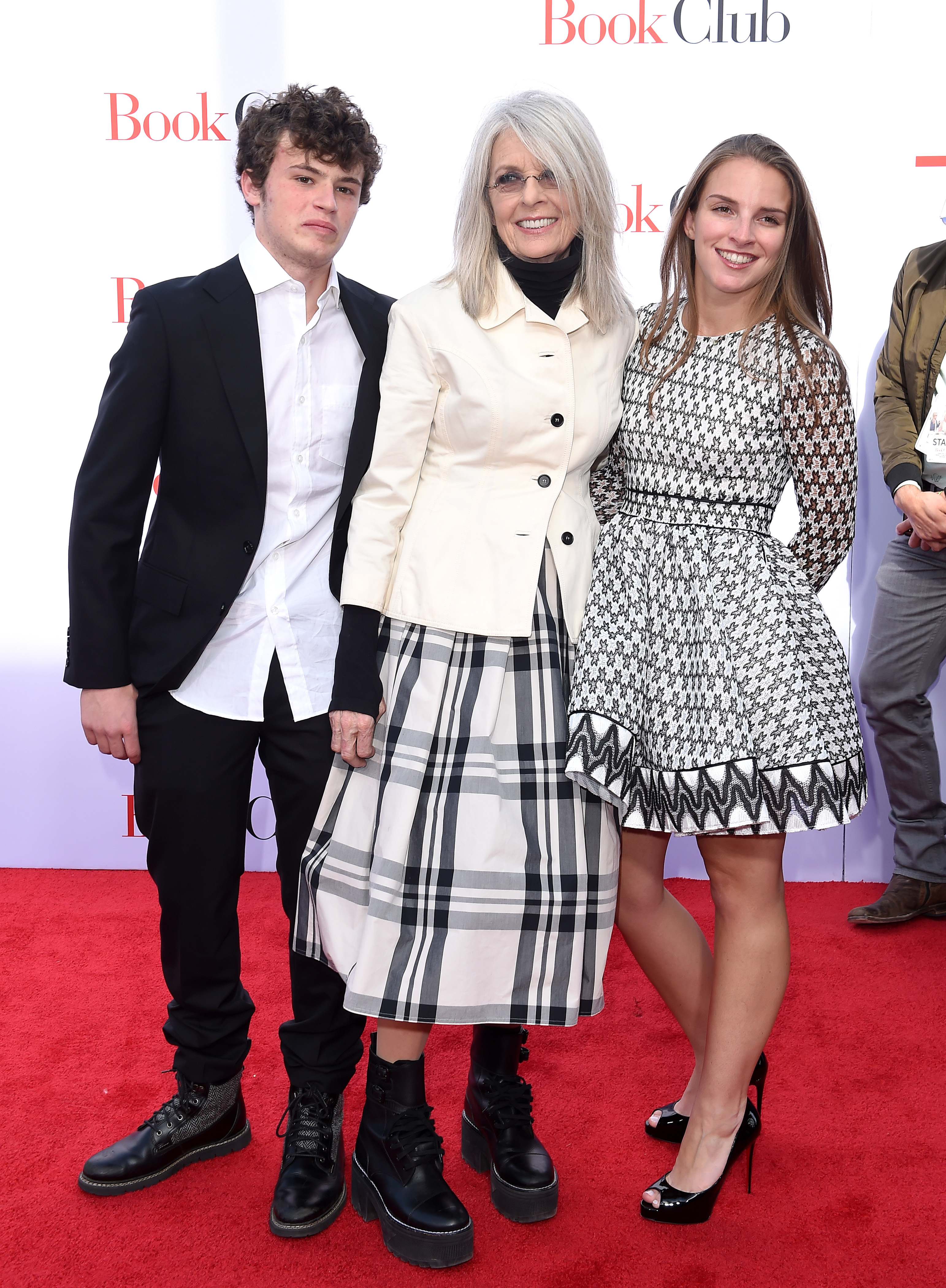 Diane Keaton with her kids on the red carpet