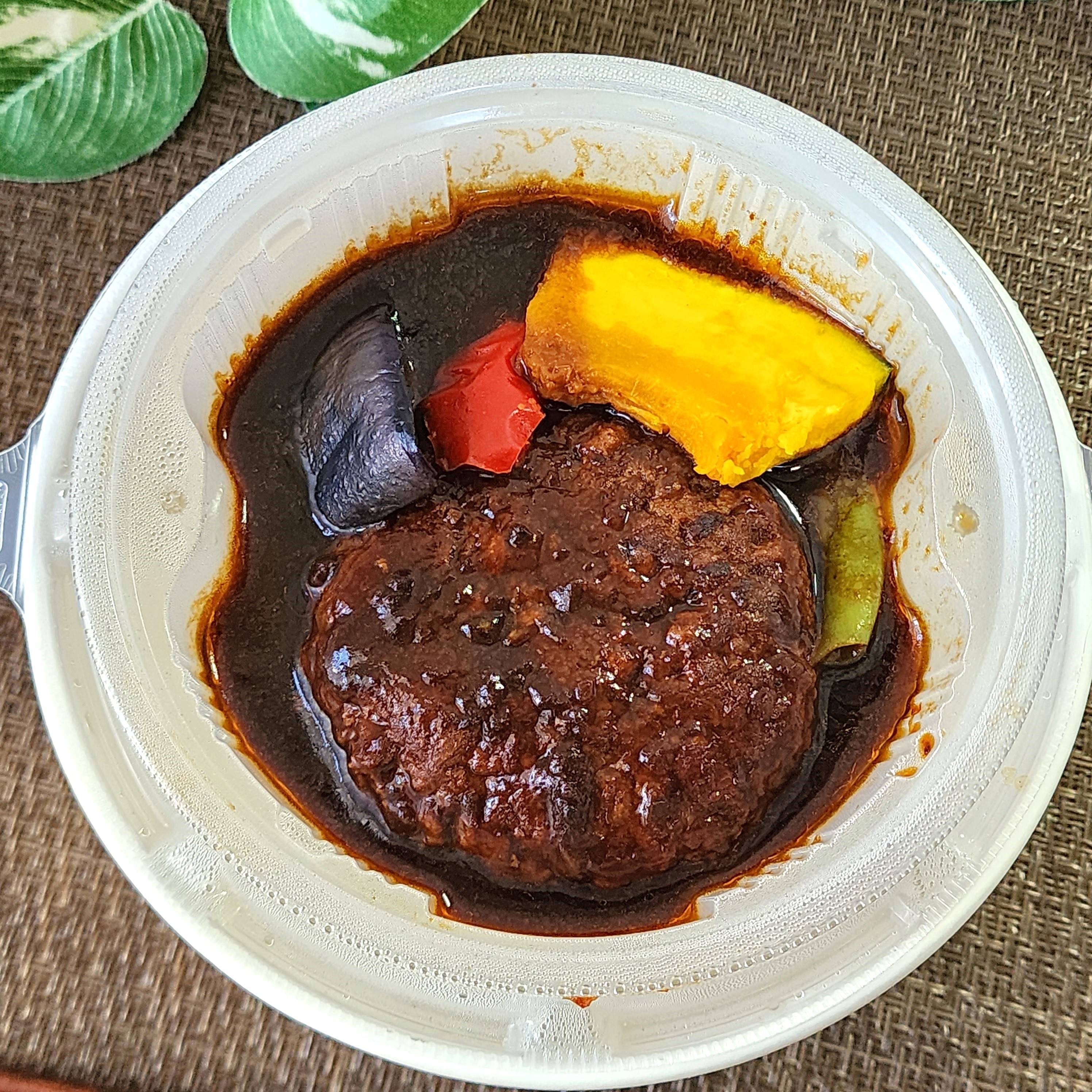 LAWSON(ローソン)のおすすめお弁当「煮込ジューシーハンバーグごはん」