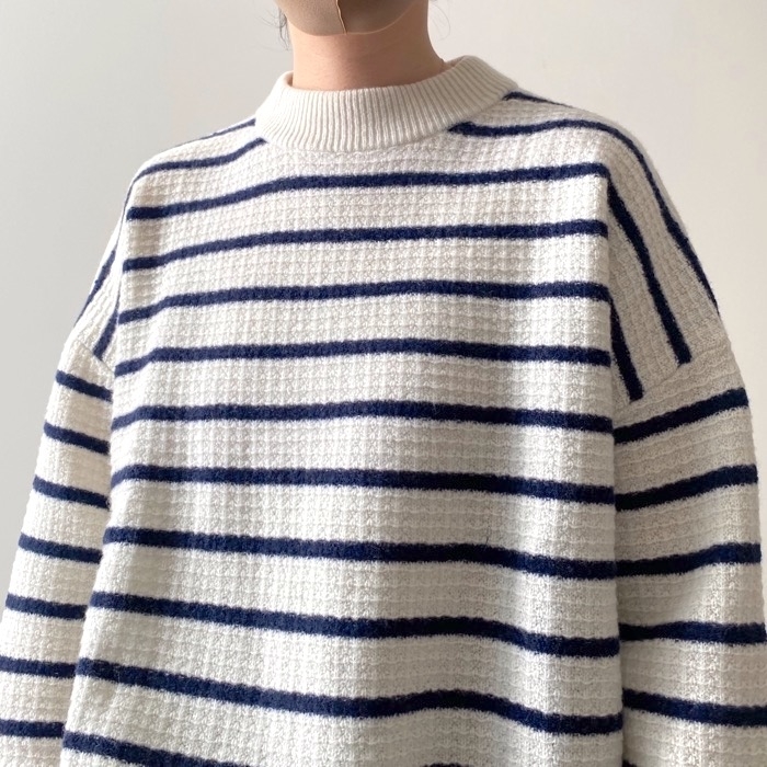 ユニクロのオススメのトップス「プレミアムラムボーダークルーネックセーター（長袖）」