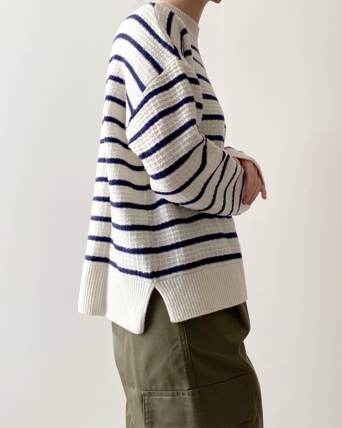 ユニクロのオススメのトップス「プレミアムラムボーダークルーネックセーター（長袖）」