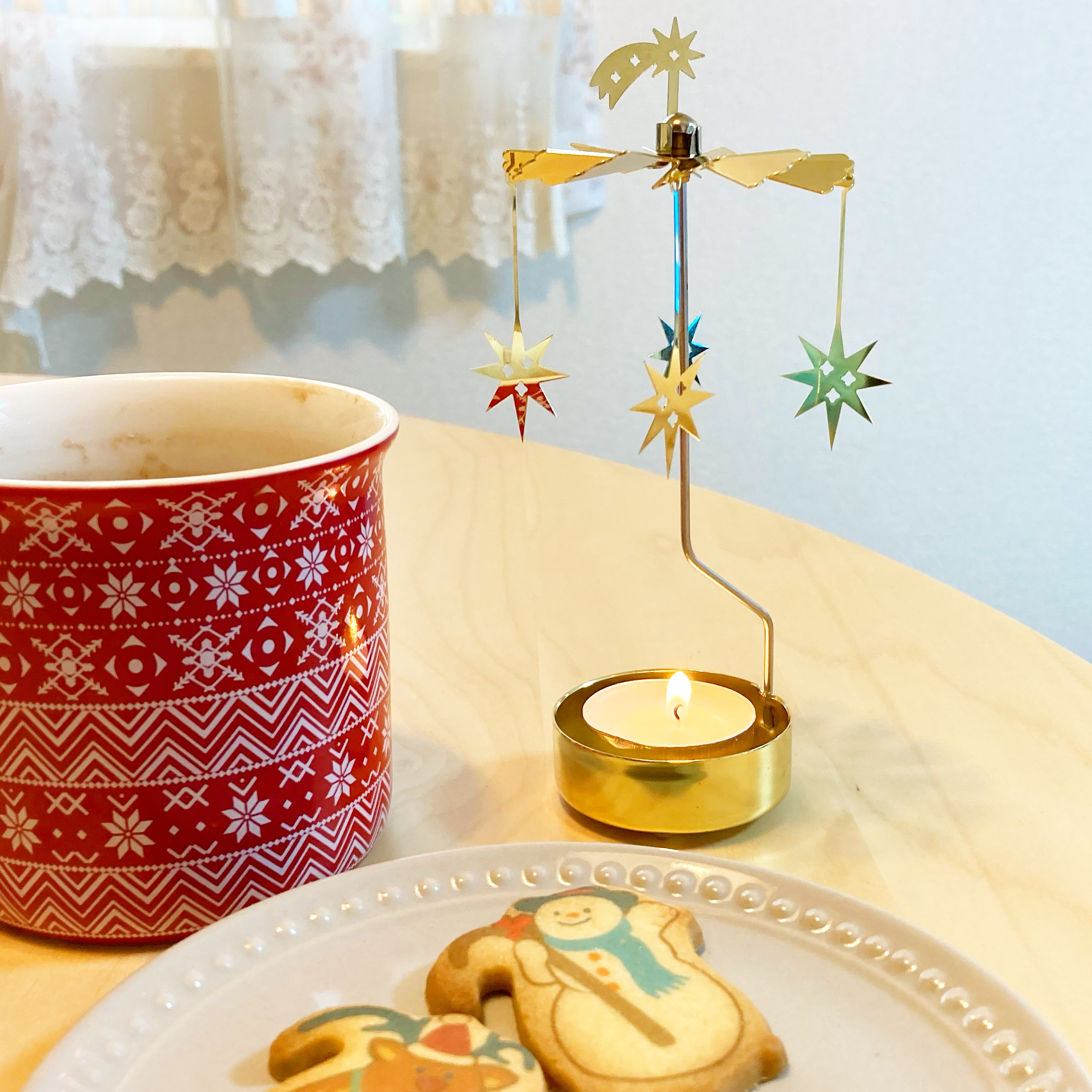 フライングタイガーの高見えインテリア「ティーライト用キャンドルホルダー」