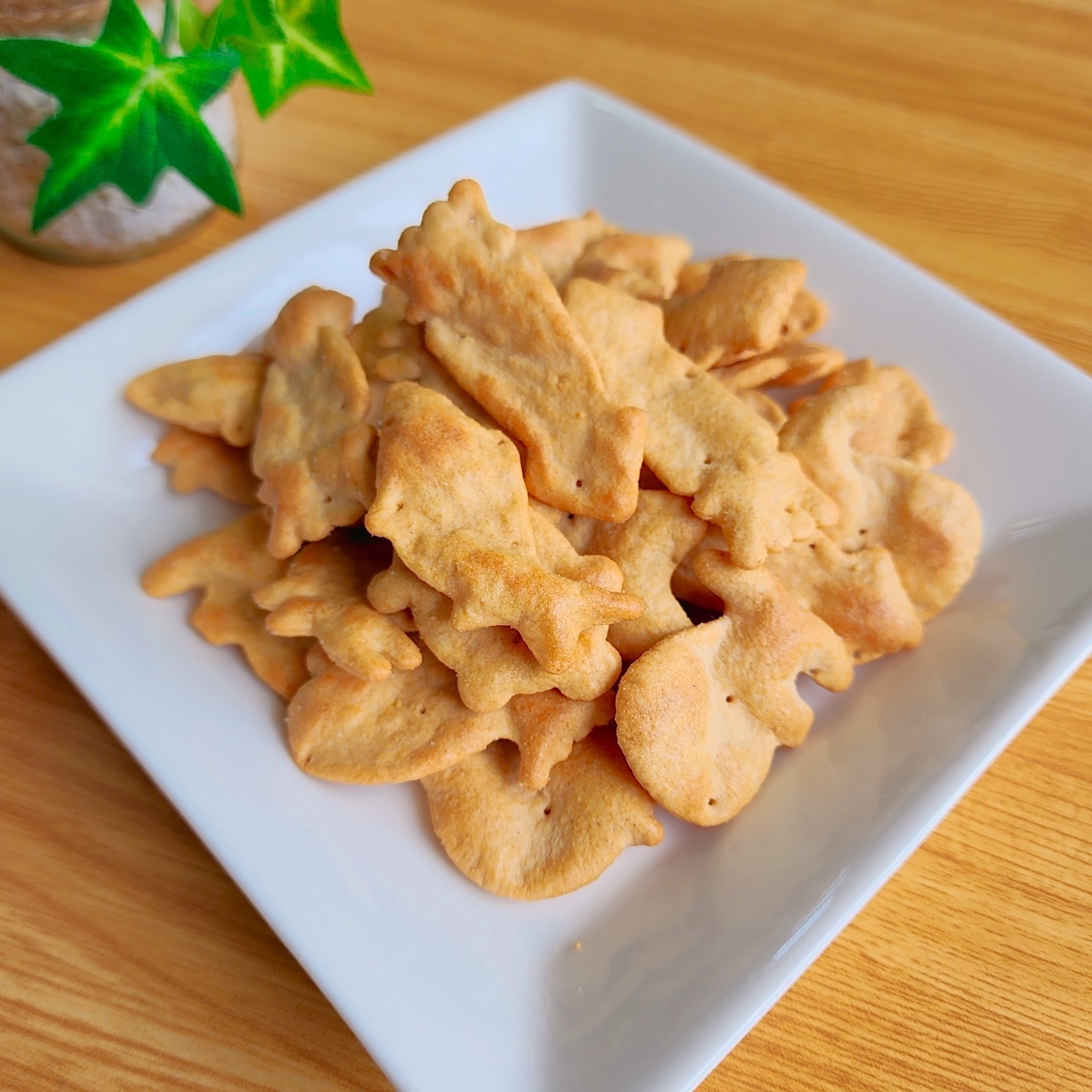 LAWSON（ローソン）のおすすめおつまみ「オーツブランの堅焼きおっとっと」