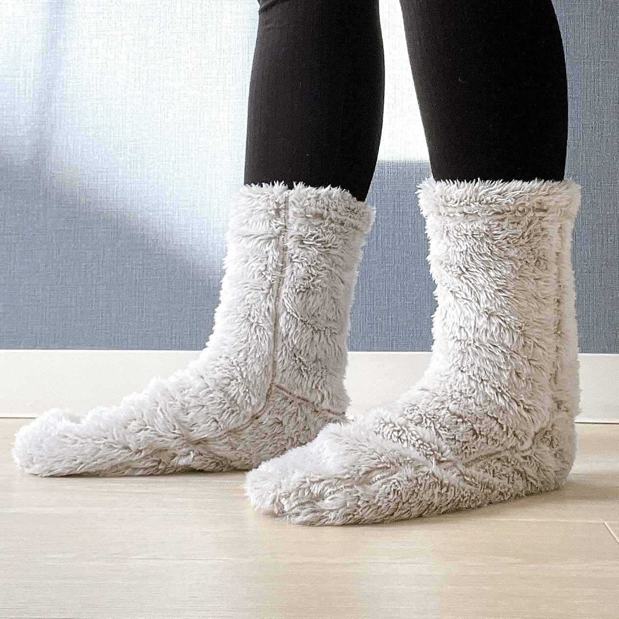 ニトリのオススメのグッズ「着る毛布 ショートソックス（NウォームSP MBR）」