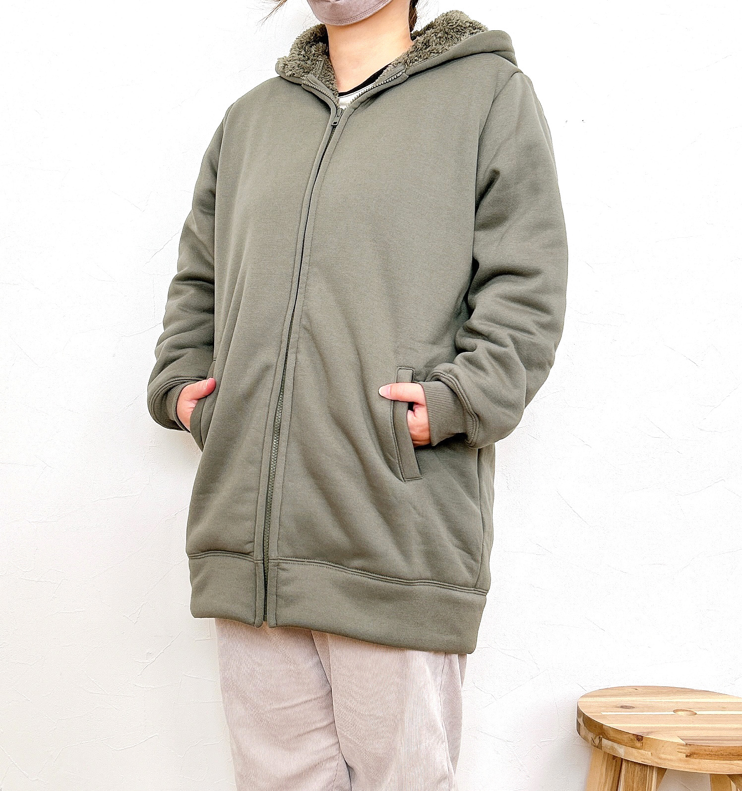 Honeys（ハニーズ）のおすすめトップス「裏ボアロングパーカー」