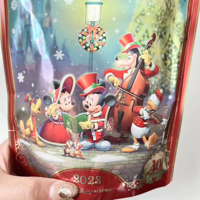 ディズニーランドで見つけたおすすめお土産「チーズインスナック」